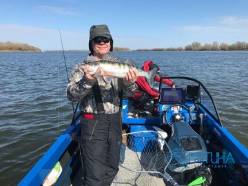 Рыбалка в апреле (База Путина, 2019 г)