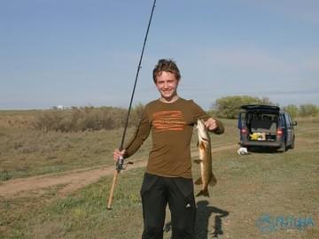 Рыбалка в Астраханской области (2009, щука)